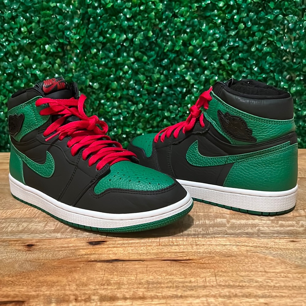 Air Jordan 1 Pine Green 2.0
